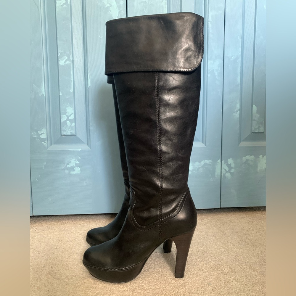 Frye Anna Cut Black Leather Boots Used Size 7